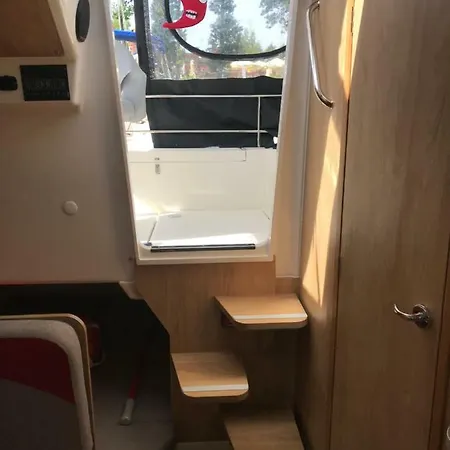 Chilli Boat
